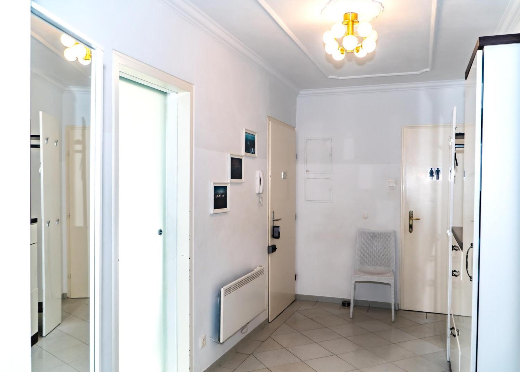 Spacious Rooms 5 Minutes To Wiener Stadthalle Bagian luar foto